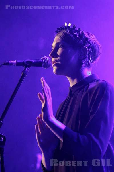 WOMAN'S HOUR - 2014-02-15 - PARIS - Le Trianon - 